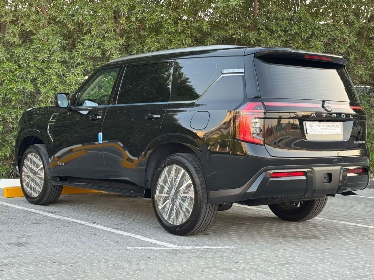 2026 Nissan Patrol LE PLATINUM CITY thumbnail 8