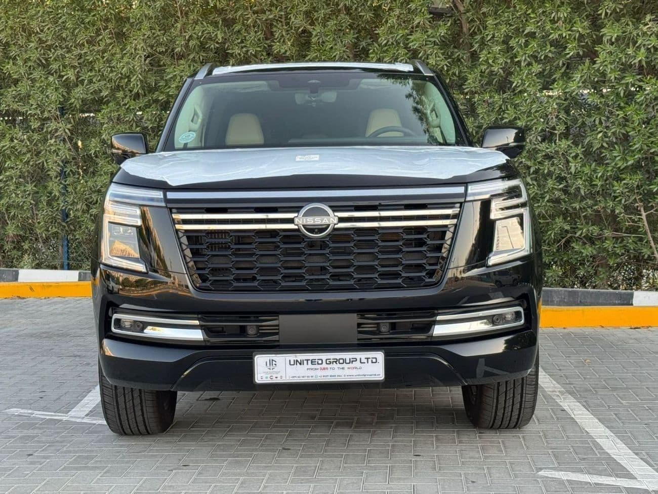 2026 Nissan Patrol LE PLATINUM CITY thumbnail 3
