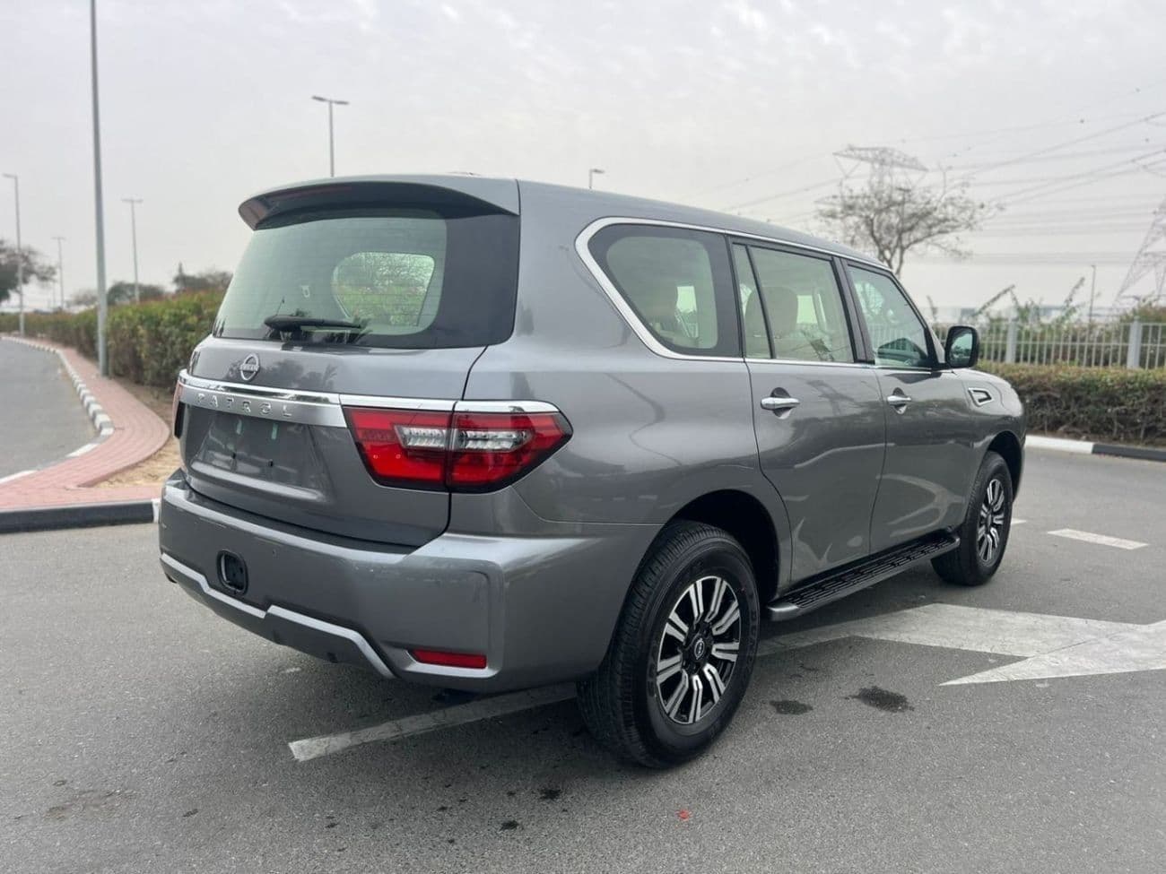 2024 Nissan Patrol XE thumbnail 6