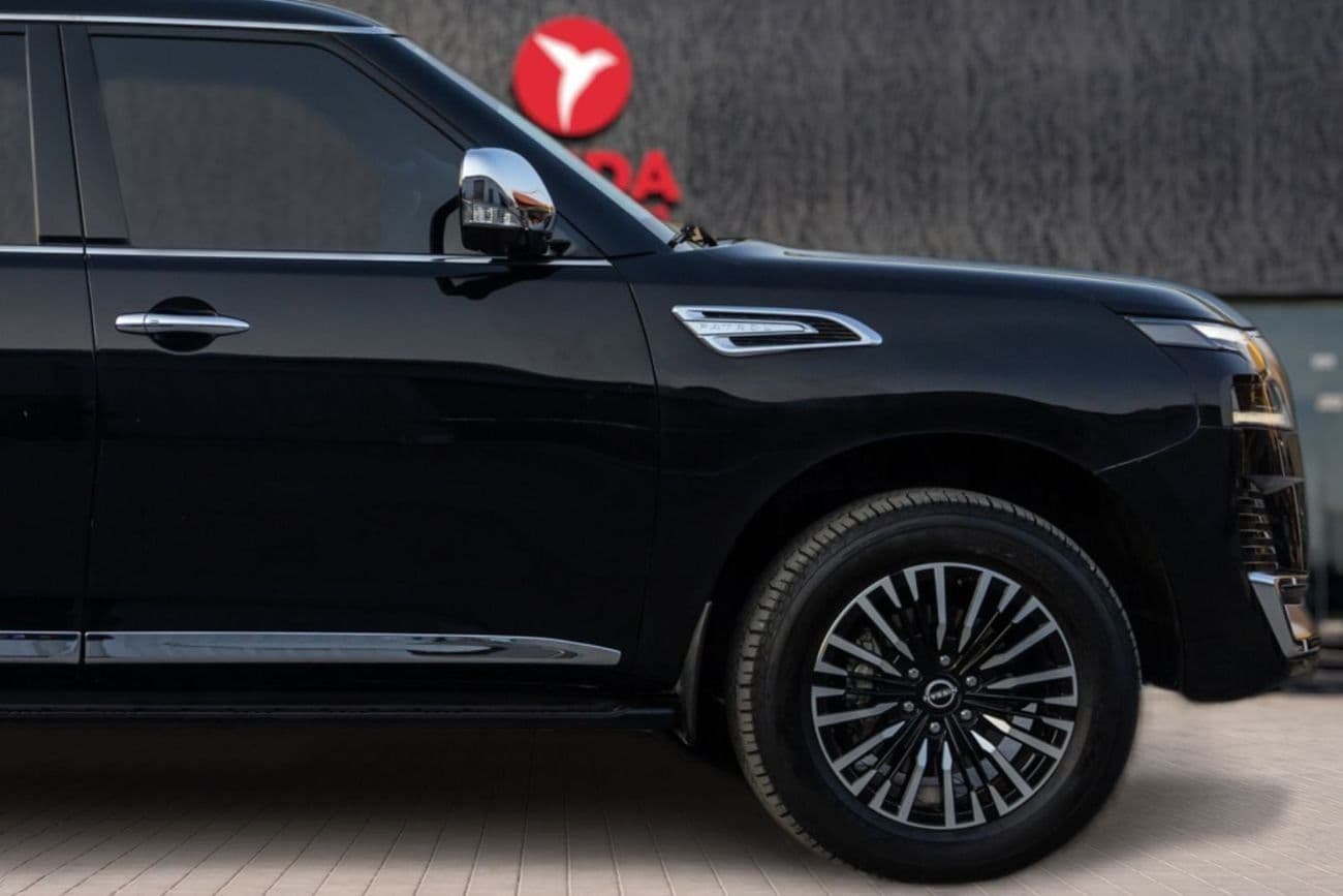 2023 Nissan Patrol SE TITANIUM thumbnail 8