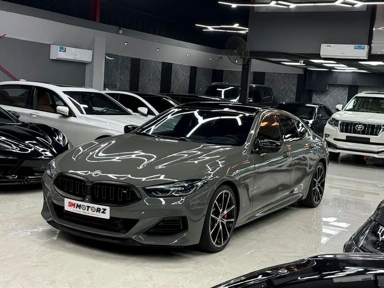2023 BMW M850i xDrive thumbnail 2