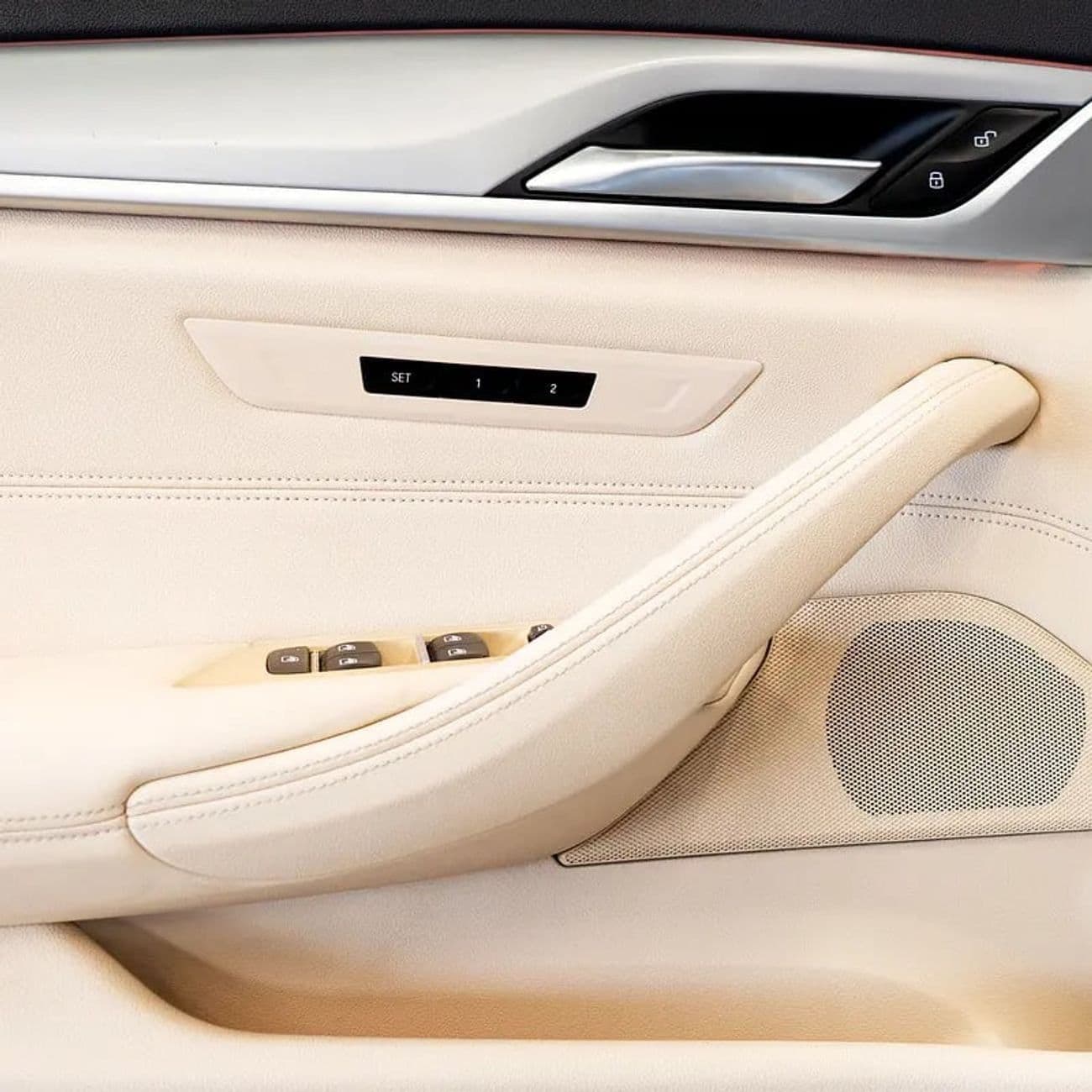 2020 BMW 520i BMW thumbnail 7