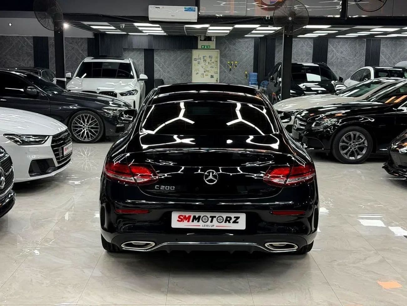 2022 Mercedes Benz C200 AMG thumbnail 4