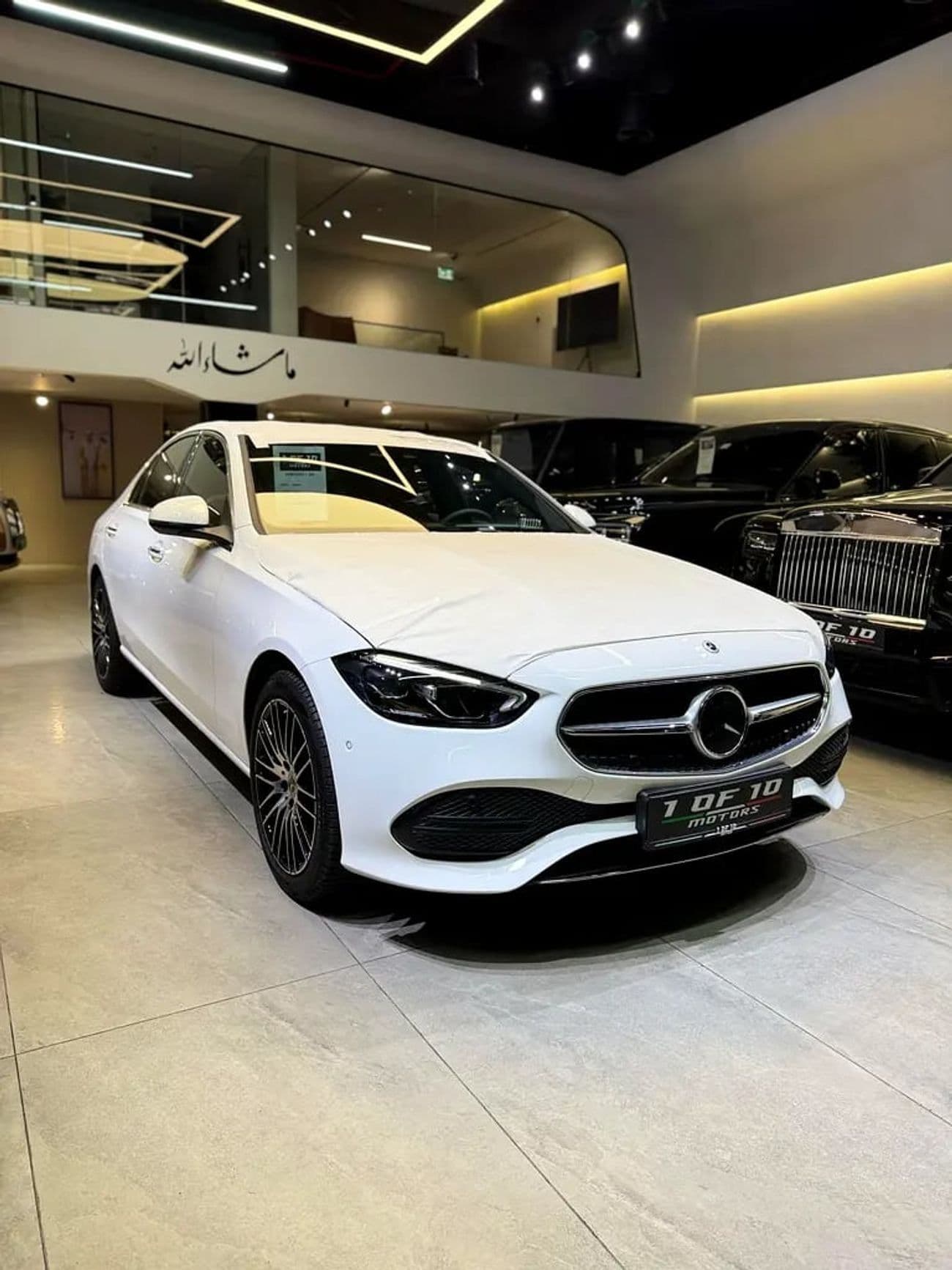 2025 Mercedes Benz C200 thumbnail 3