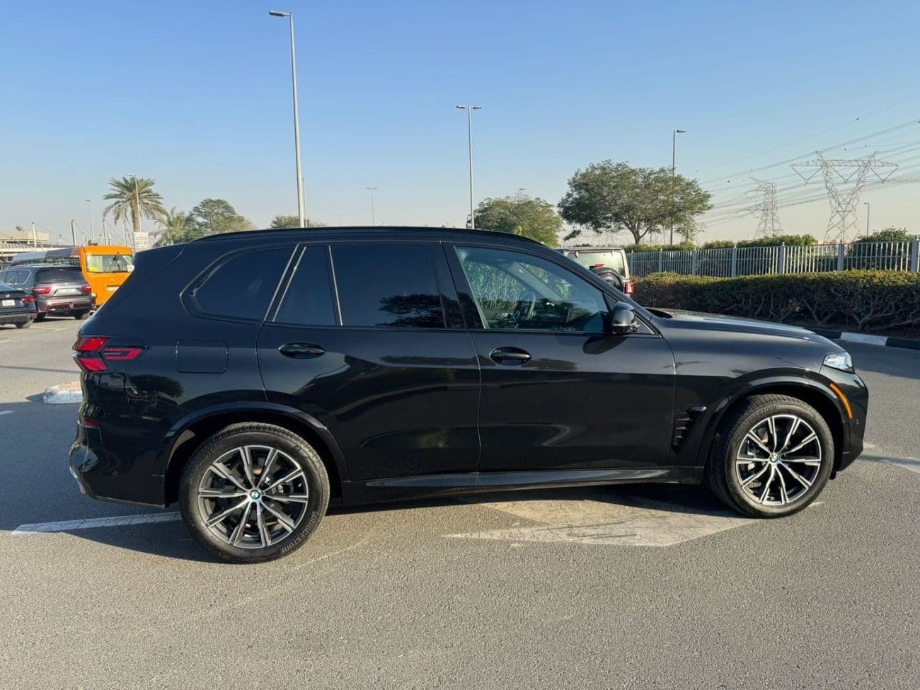 2026 BMW X5 M thumbnail 6