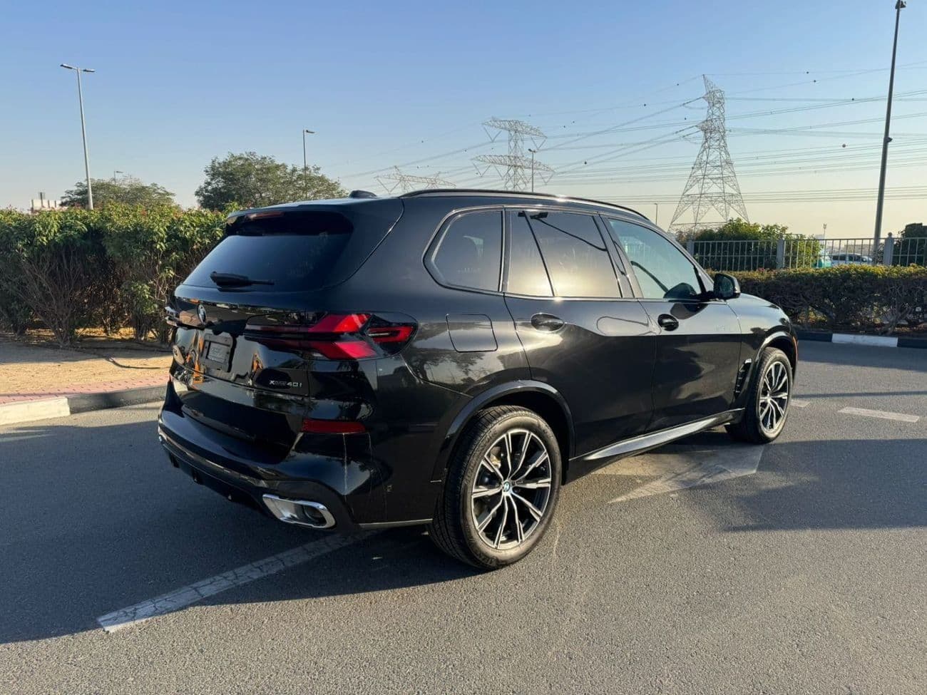 2026 BMW X5 M thumbnail 7