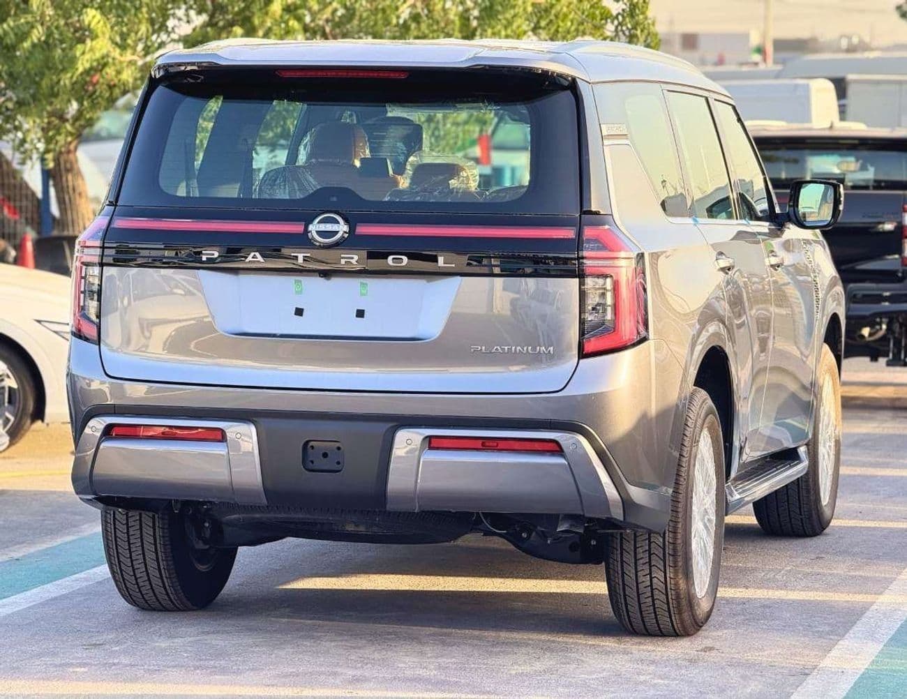 2026 Nissan Patrol SE PLATINUM CITY thumbnail 5