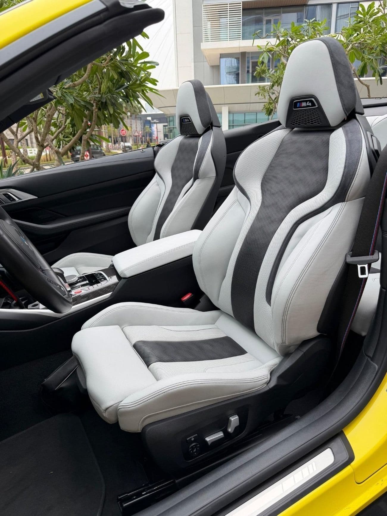 2024 BMW M4 COMPETITION M XDRIVE thumbnail 7