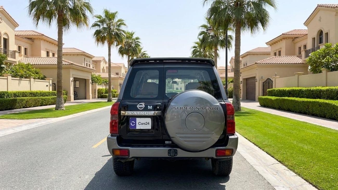 2022 Nissan Patrol SUPER SAFARI thumbnail 4