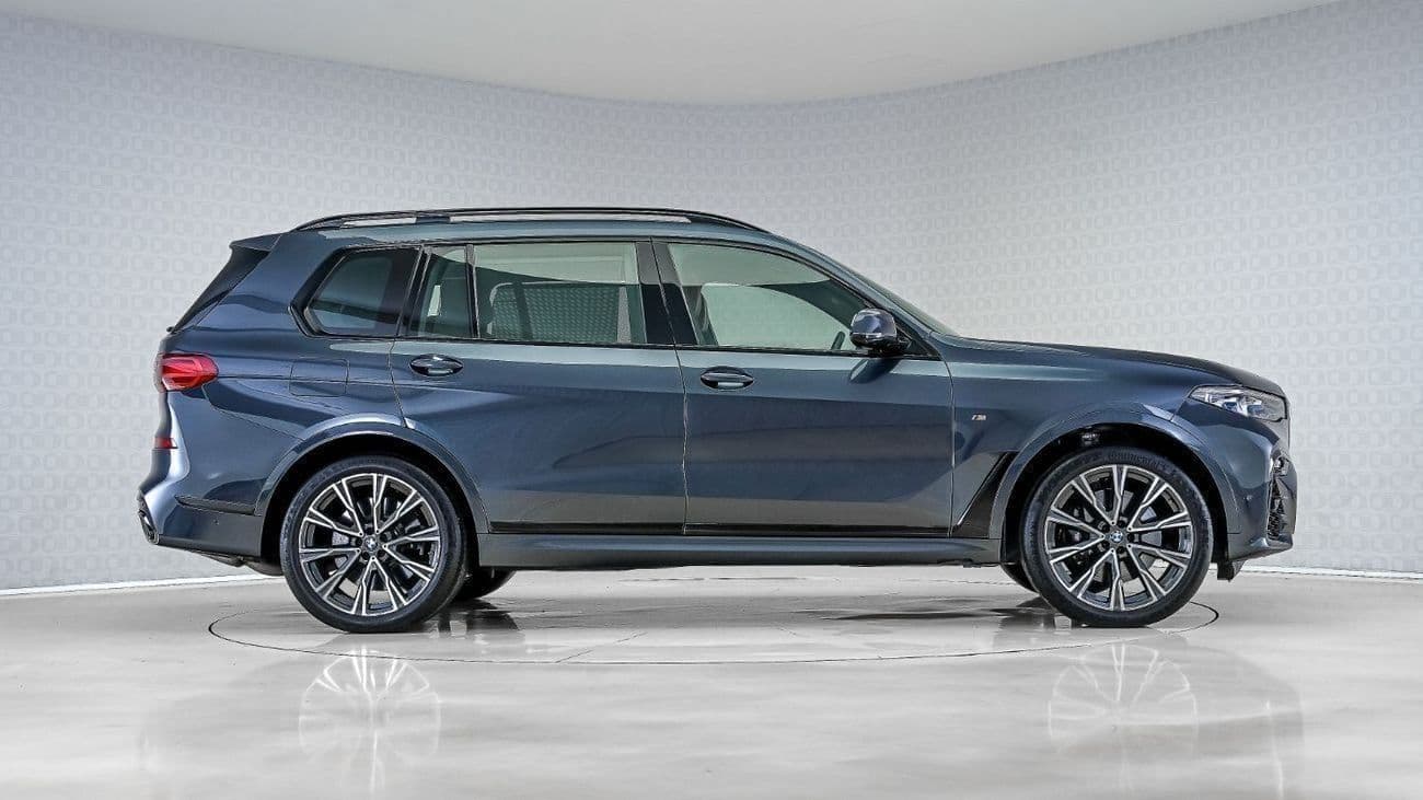2022 BMW X7 M50i thumbnail 3