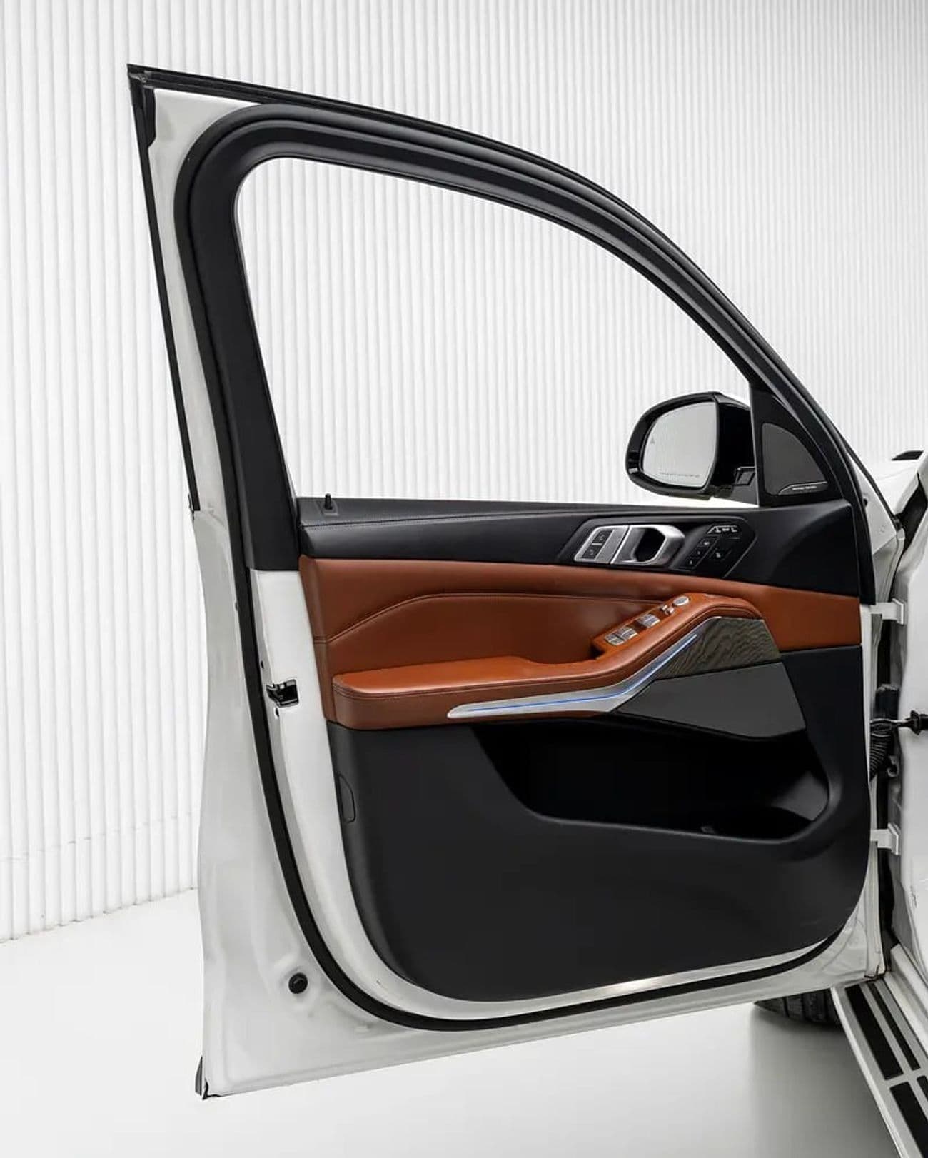 2019 BMW X7 50i M SPORT thumbnail 5