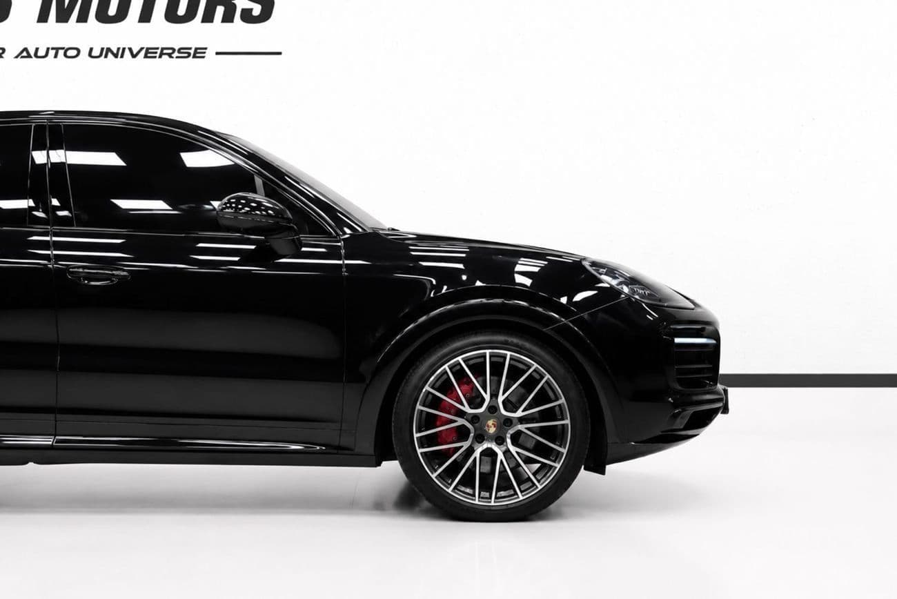 2022 Porsche Cayenne GTS thumbnail 6