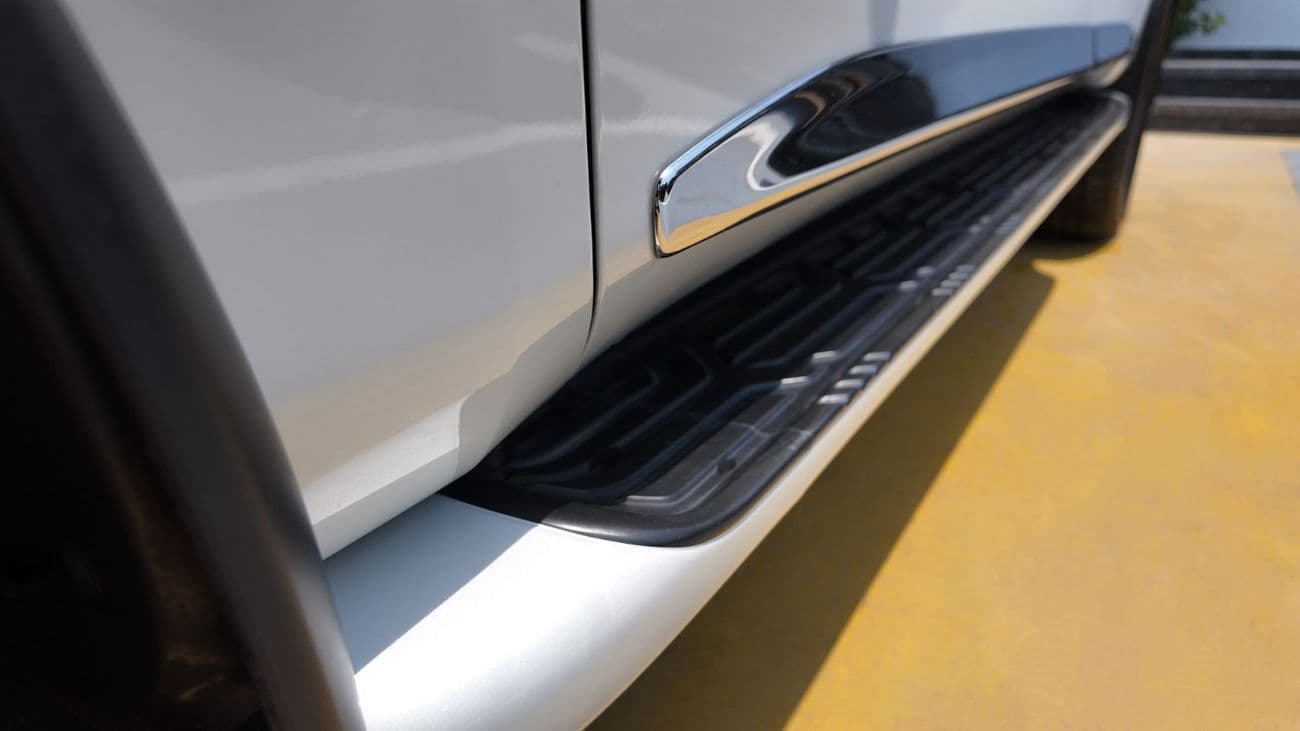 2024 Nissan Patrol LE PLATINUM CITY thumbnail 6