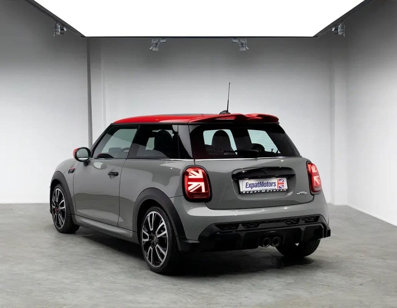 2022 Mini Cooper thumbnail 3