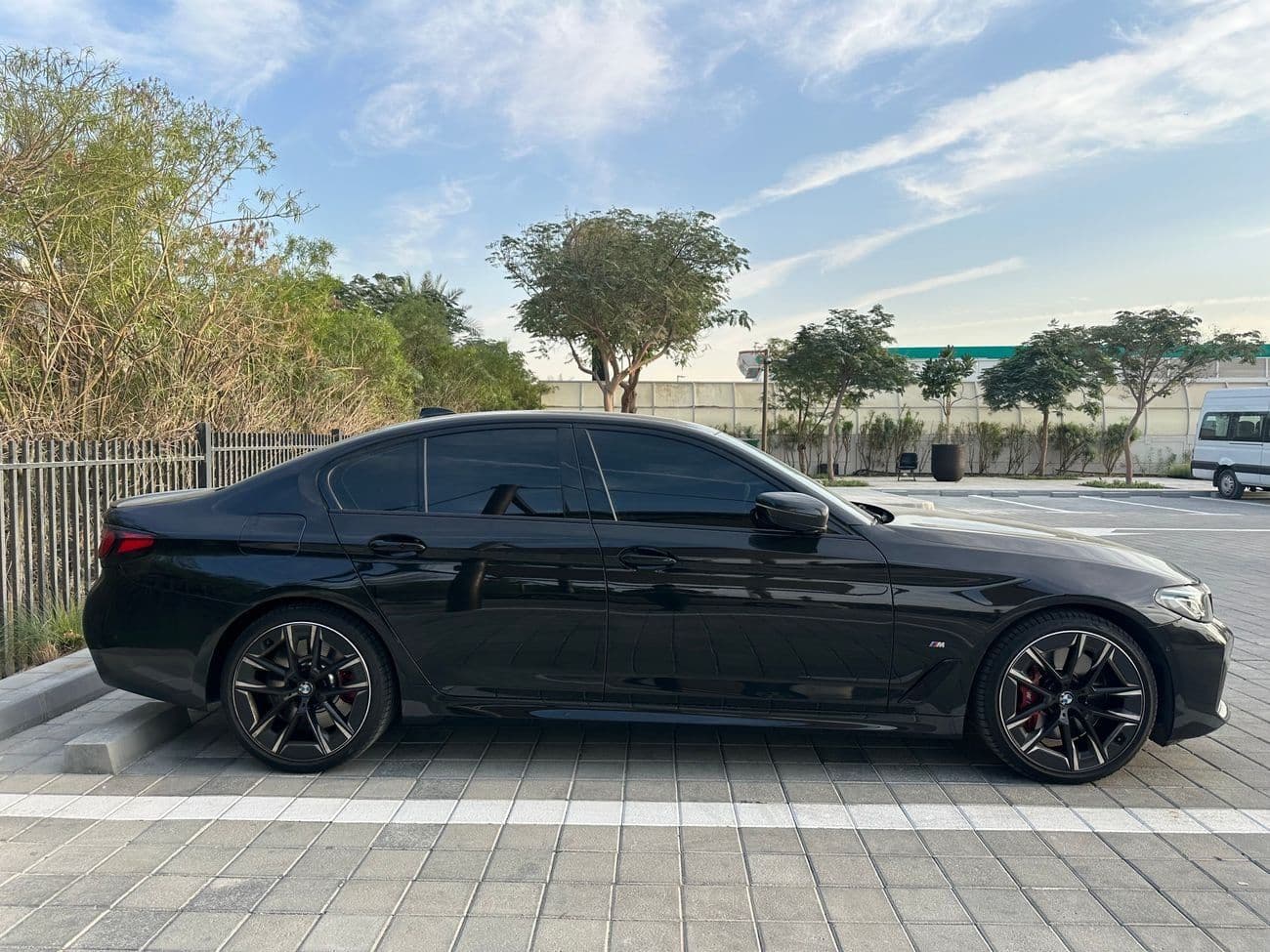 2023 BMW 540i M SPORT COMFORT thumbnail 4