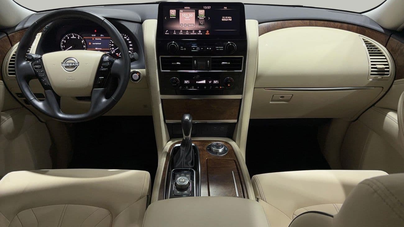 2023 Nissan Patrol SE T2 thumbnail 7