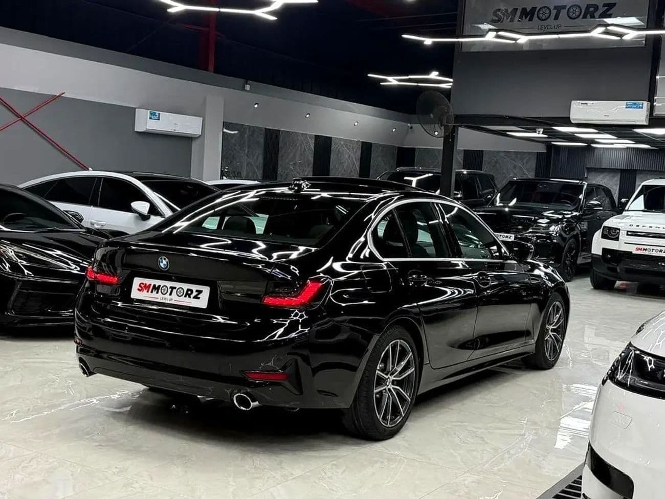 2022 BMW 330i M SPORT thumbnail 4