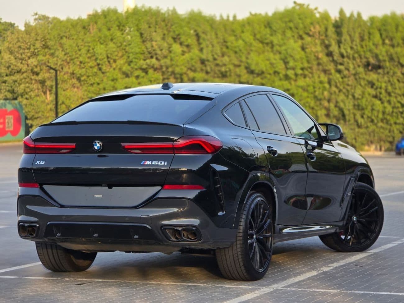 2023 BMW X6 M STANDARD thumbnail 5