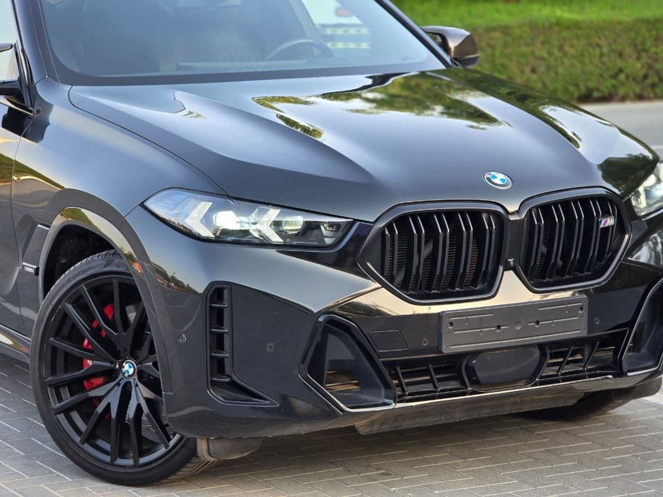 2023 BMW X6 M STANDARD thumbnail 2