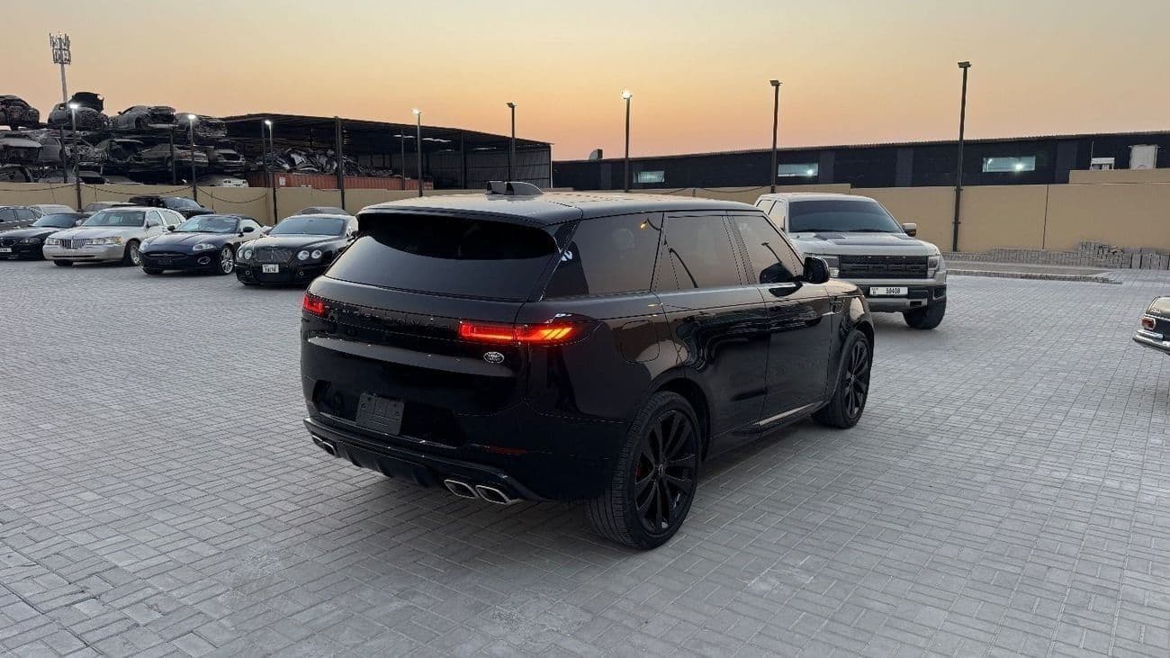 2023 Land Rover Range Rover Sport FIRST EDITION thumbnail 6