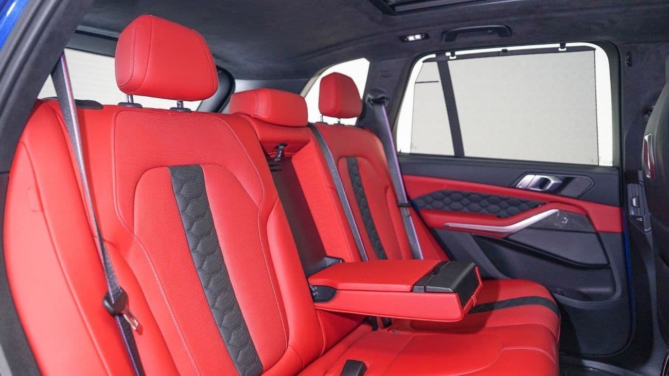 2025 BMW X5 M thumbnail 6