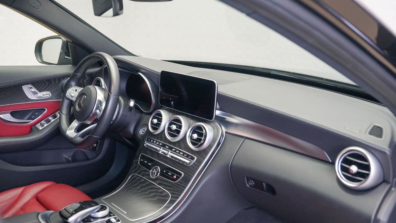 2021 Mercedes Benz C200 AMG thumbnail 7