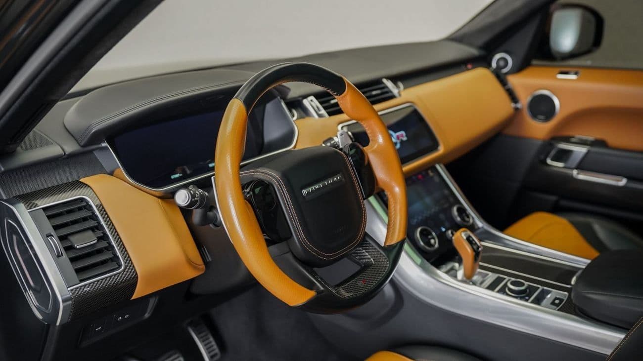 2022 Land Rover Range Rover Sport SVR thumbnail 4