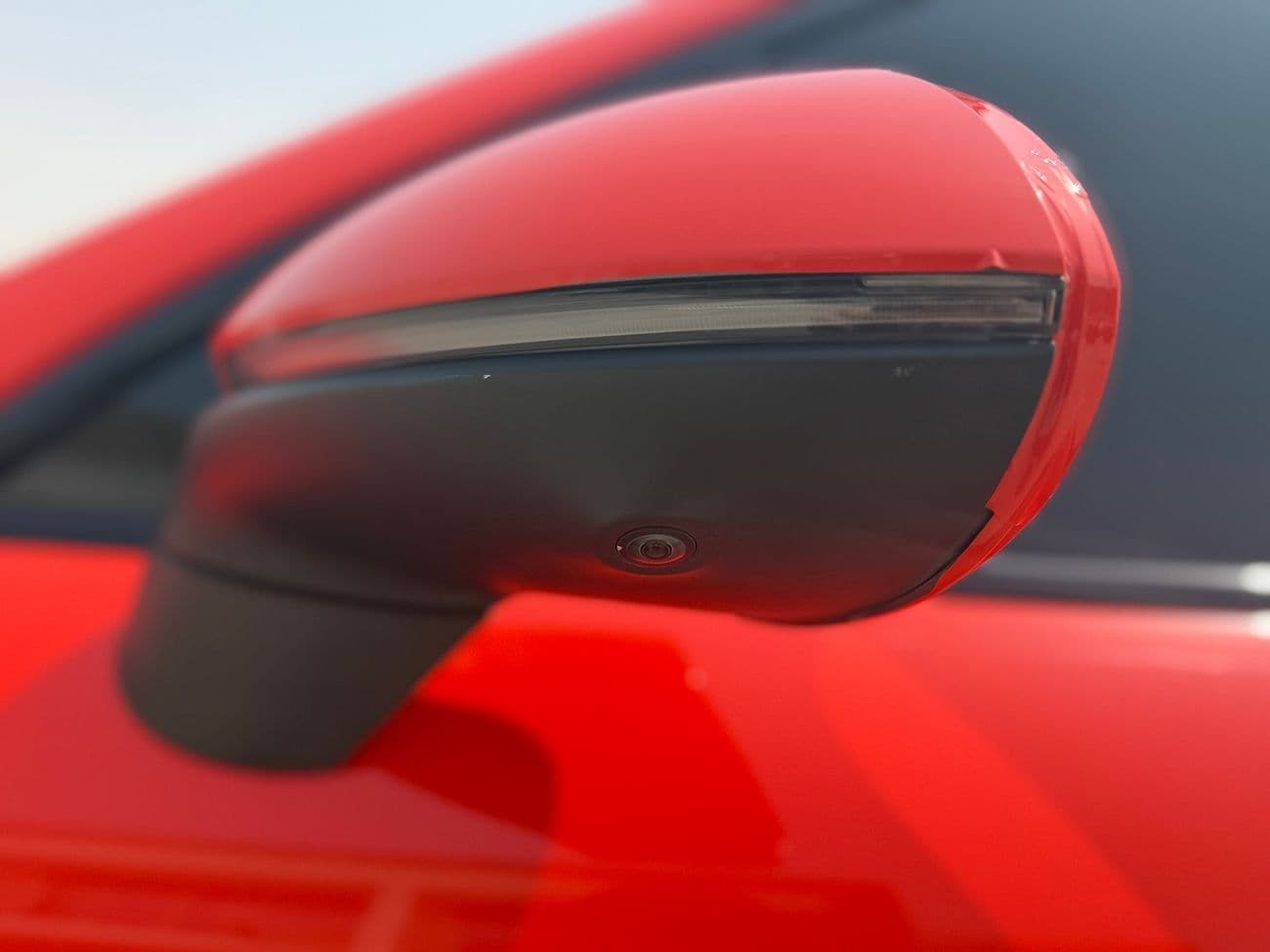 2019 Porsche Cayenne STANDARD thumbnail 6