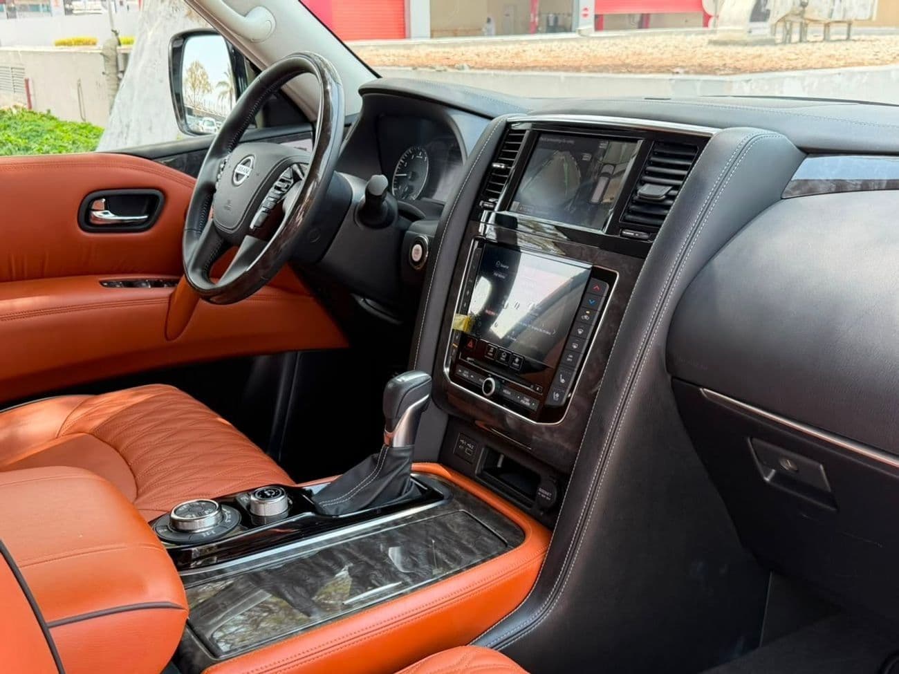 2021 Nissan Patrol SE PLATINUM CITY thumbnail 7