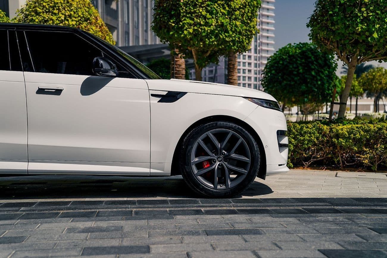 2023 Land Rover Range Rover Sport HSE P400 thumbnail 6