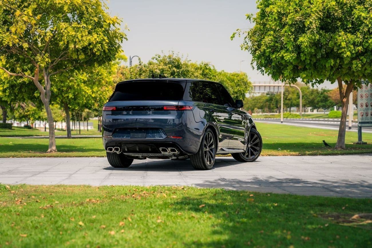 2025 Land Rover Range Rover Sport HSE Dynamic P530 thumbnail 7