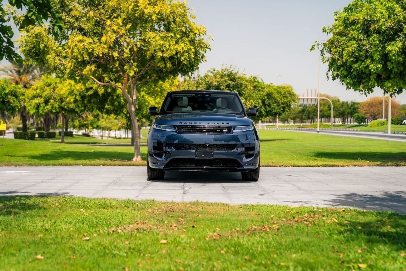 2025 Land Rover Range Rover Sport HSE Dynamic P530 thumbnail 2