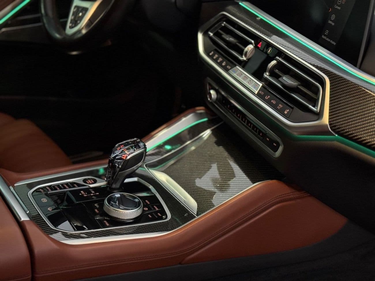 2021 BMW X6 M 50i thumbnail 8