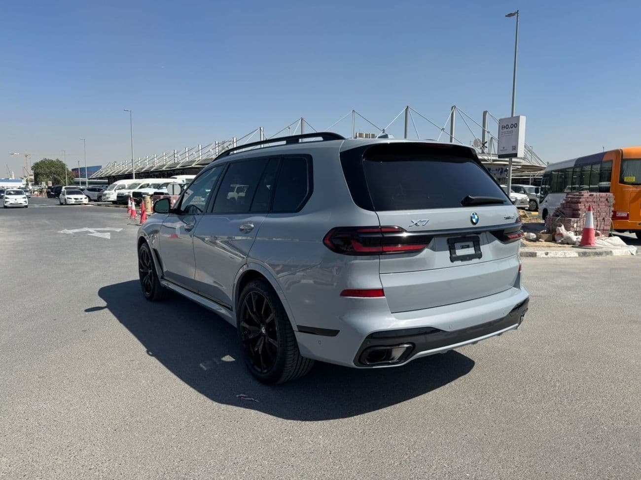 2025 BMW X7 XDRIVE40I M SPORT thumbnail 6
