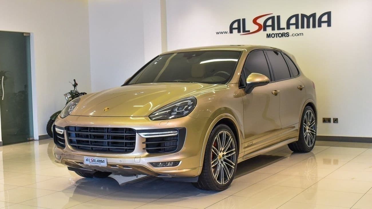 2016 Porsche Cayenne GTS thumbnail 3