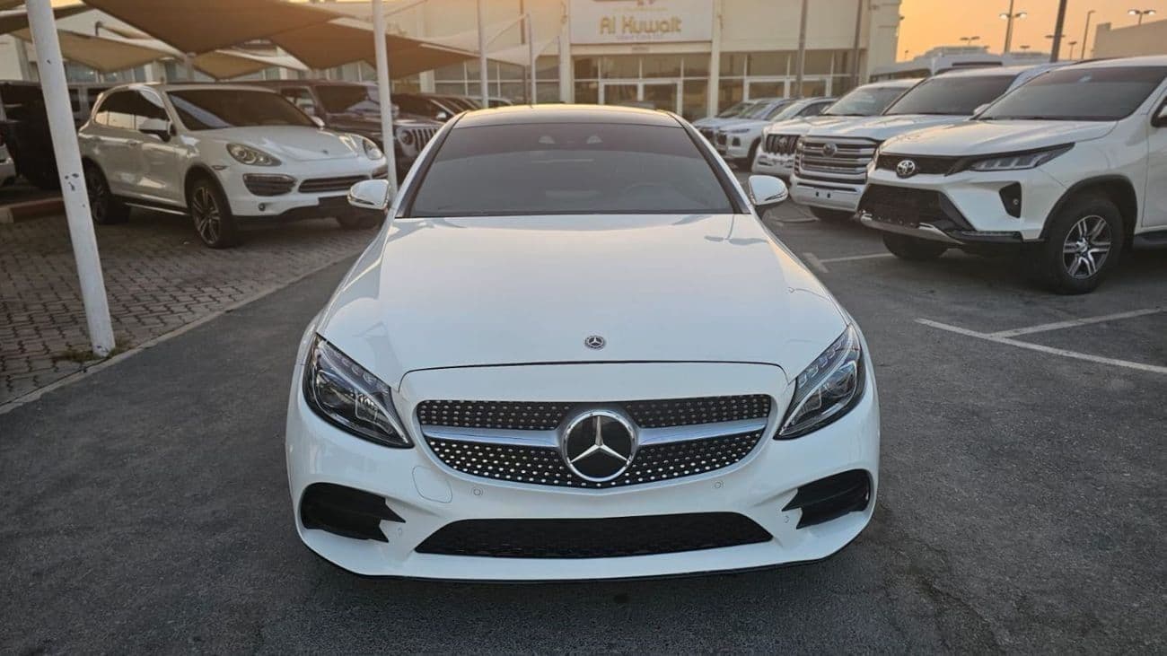 2018 Mercedes Benz C200 AMG thumbnail 2