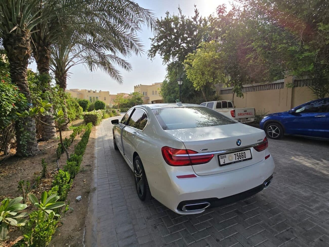 2016 BMW 750Li thumbnail 6