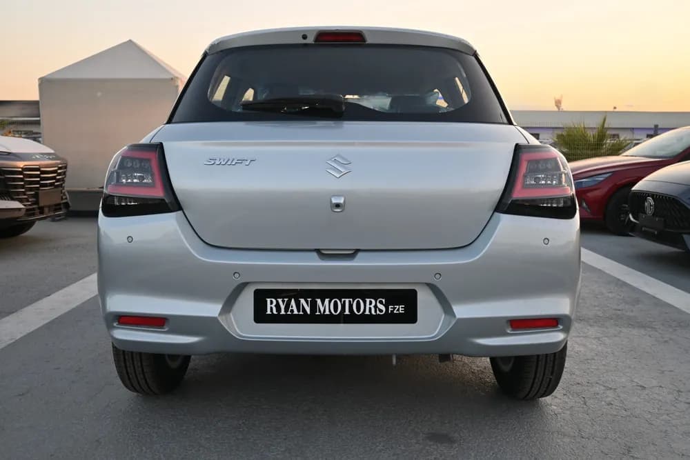2026 Suzuki Swift GLX thumbnail 4