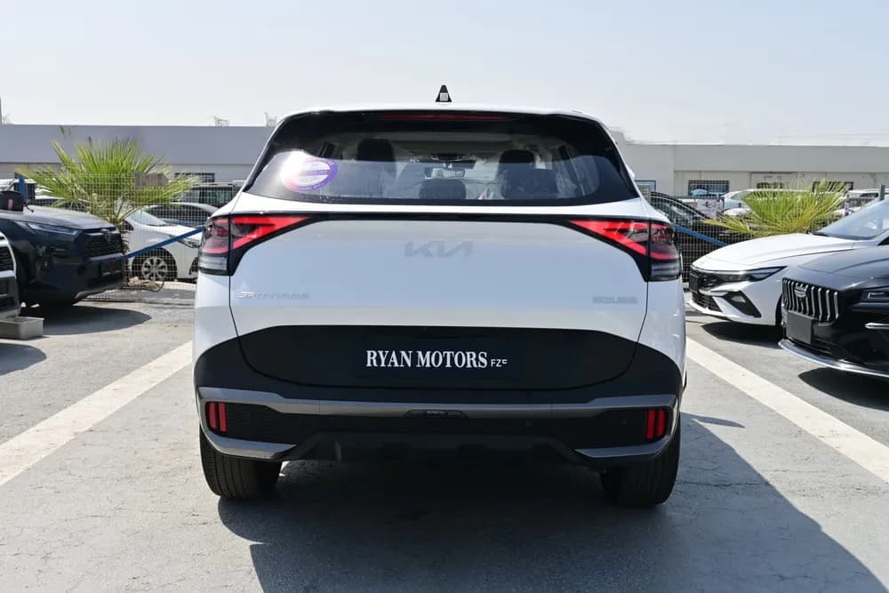 2025 Kia Sportage thumbnail 5