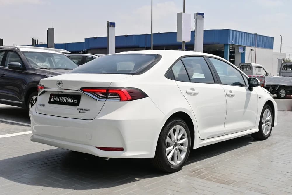 2025 Toyota Corolla thumbnail 6