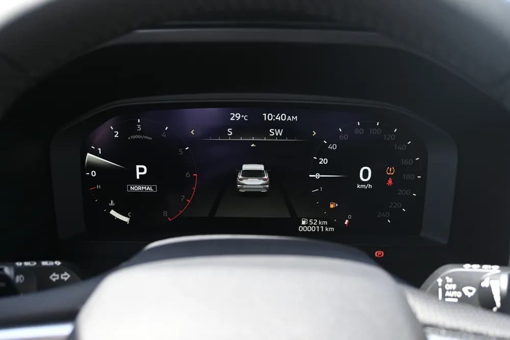 2026 Mitsubishi Outlander thumbnail 6