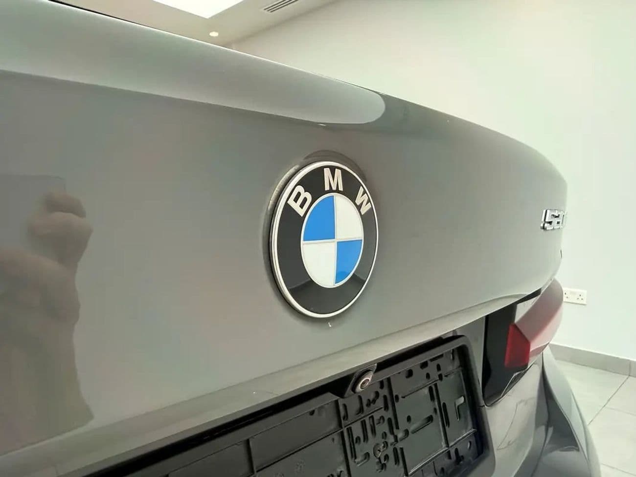 2021 BMW 520i JOY EDITION thumbnail 2