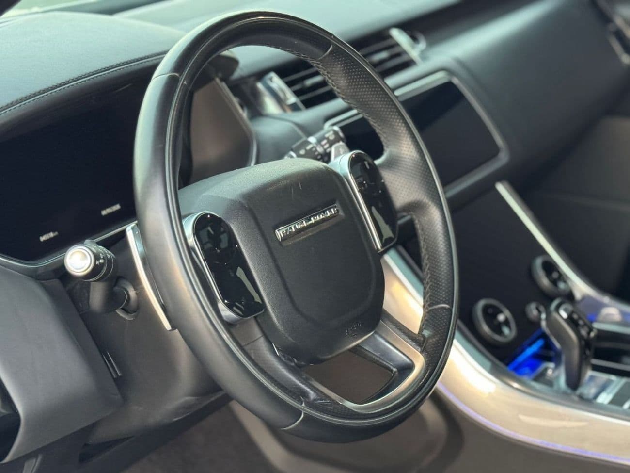 2020 Land Rover Range Rover Sport HSE DYNAMIC