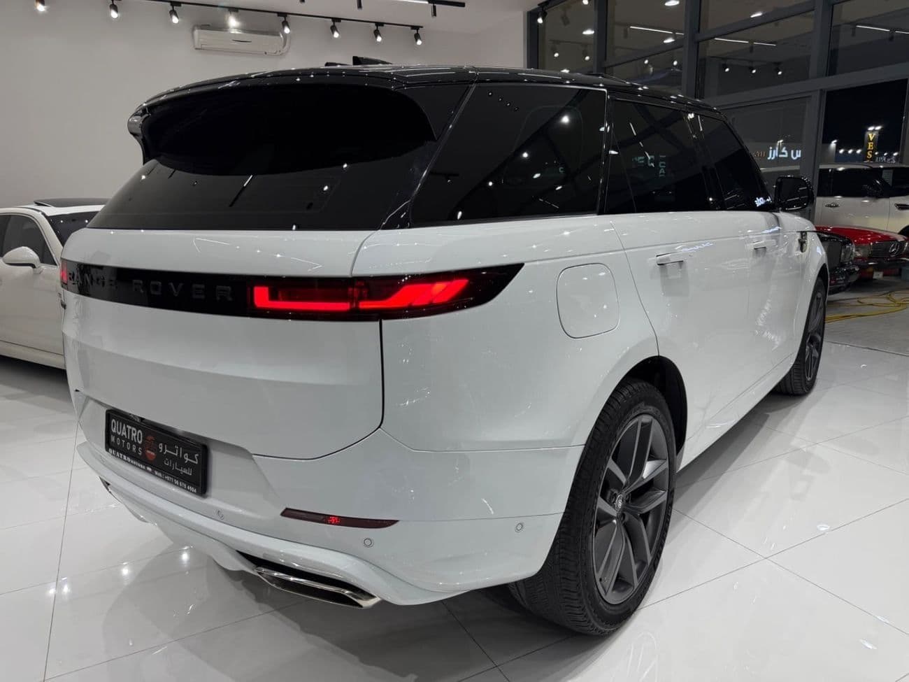 2025 Land Rover Range Rover Sport SE P360