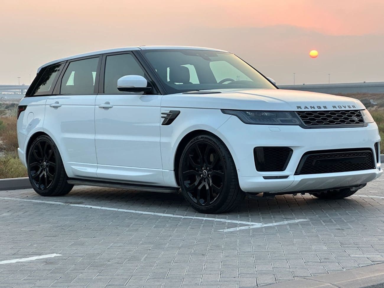 2021 Land Rover Range Rover Sport HSE thumbnail 2