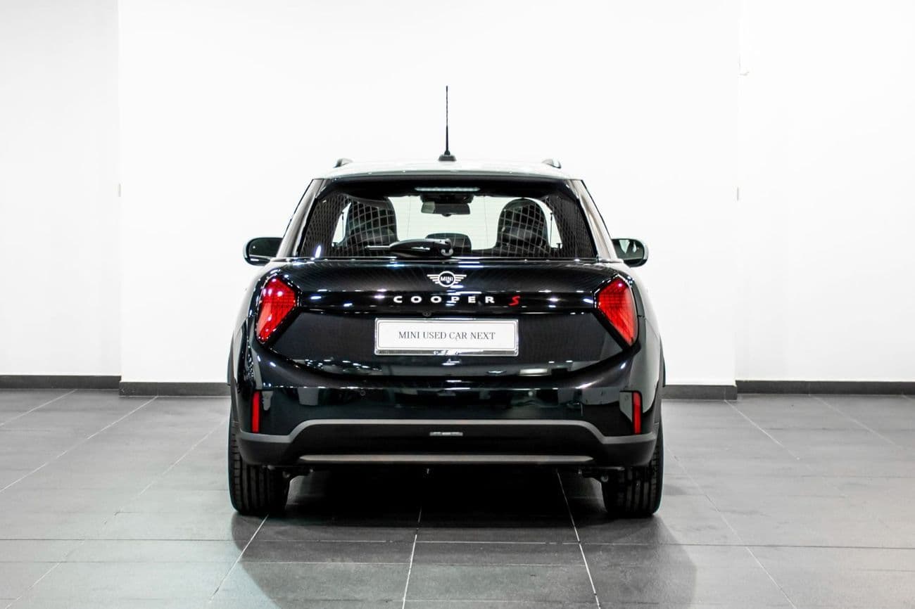 2026 Mini Cooper S Mini Cooper S 5 door Luxury Without Jcw Kit thumbnail 6