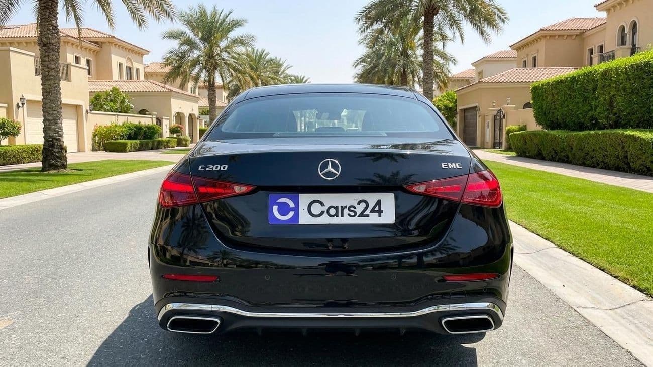 2023 Mercedes Benz C200 AMG thumbnail 4