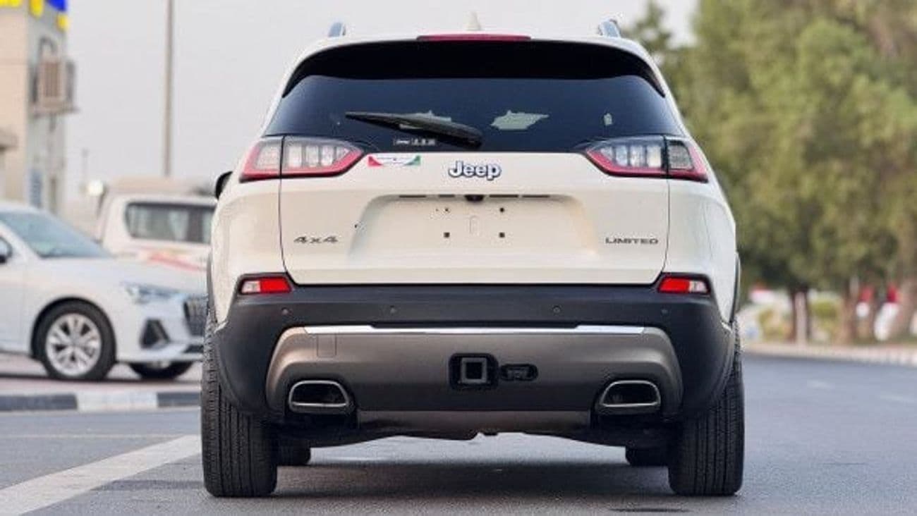 2019 Jeep Cherokee LIMITED thumbnail 4