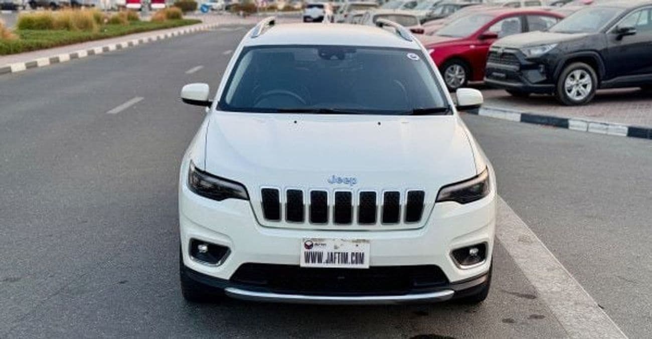 2019 Jeep Cherokee LIMITED thumbnail 3