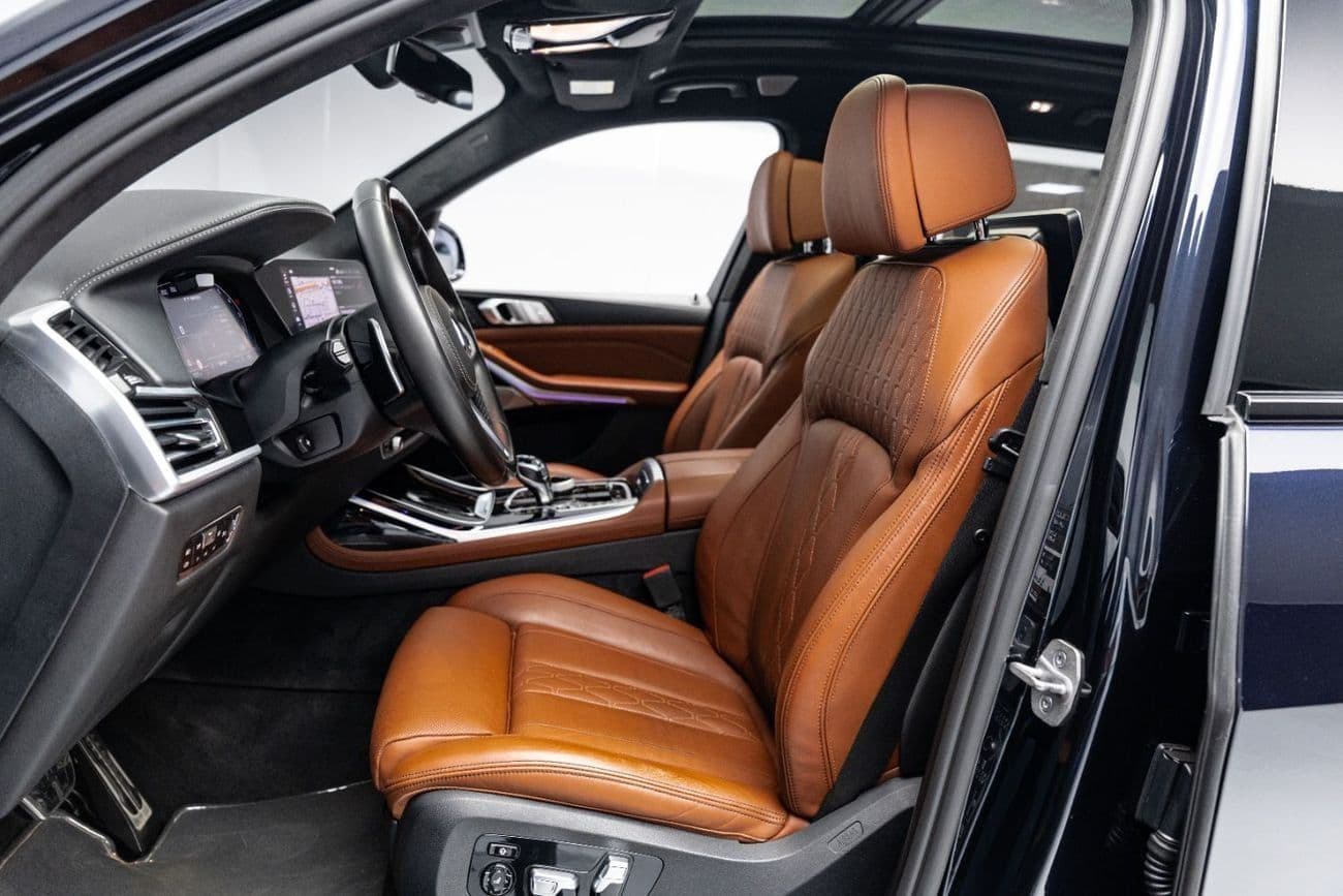 2021 BMW X7 M50i thumbnail 8
